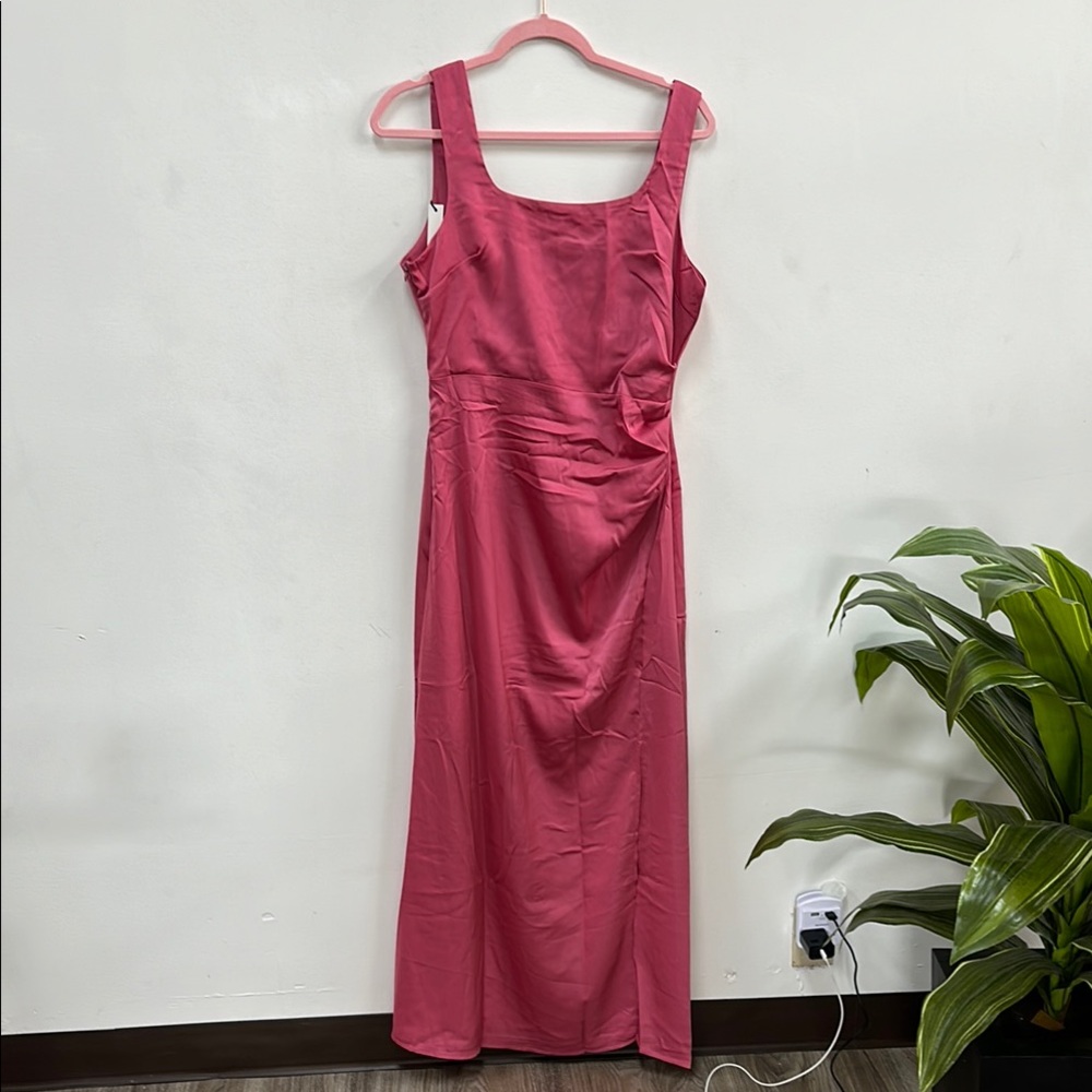Pink Ruched Sleeveless Maxi Dress